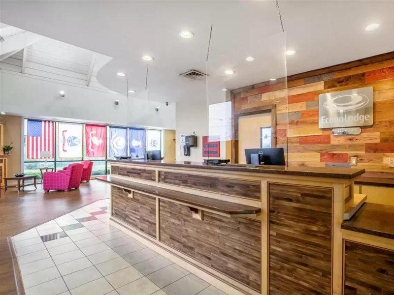Econo Lodge Naval Station Норфолк Екстер'єр фото
