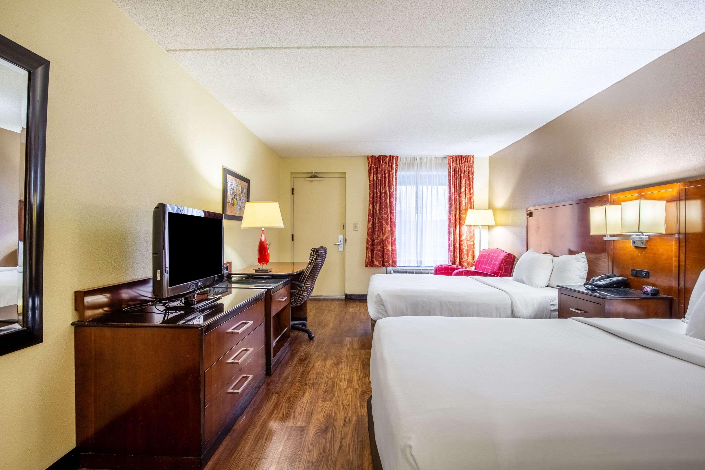 Econo Lodge Naval Station Норфолк Екстер'єр фото