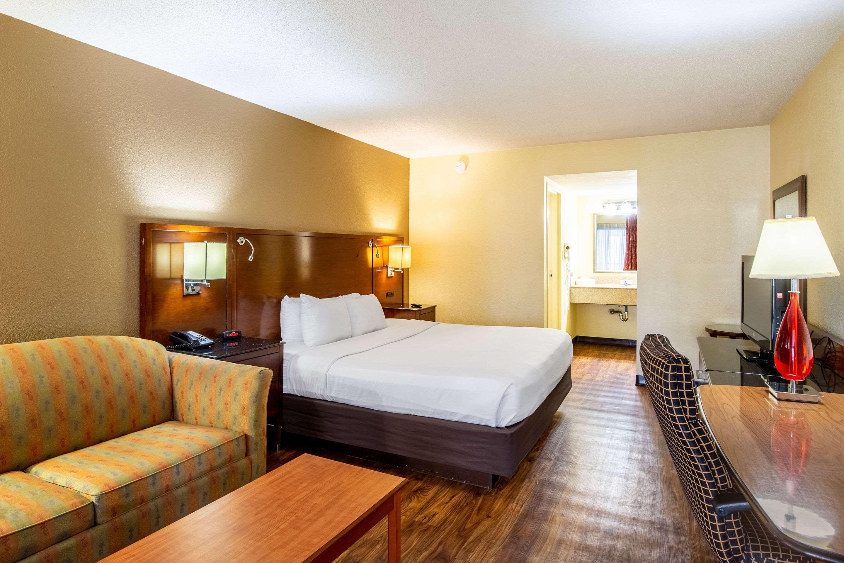 Econo Lodge Naval Station Норфолк Екстер'єр фото